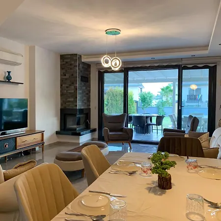 Villa Oezel Havuzlu Muestakil Lueks Kusadasi