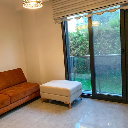 Oezel Havuzlu Muestakil Lueks ヴィラ *